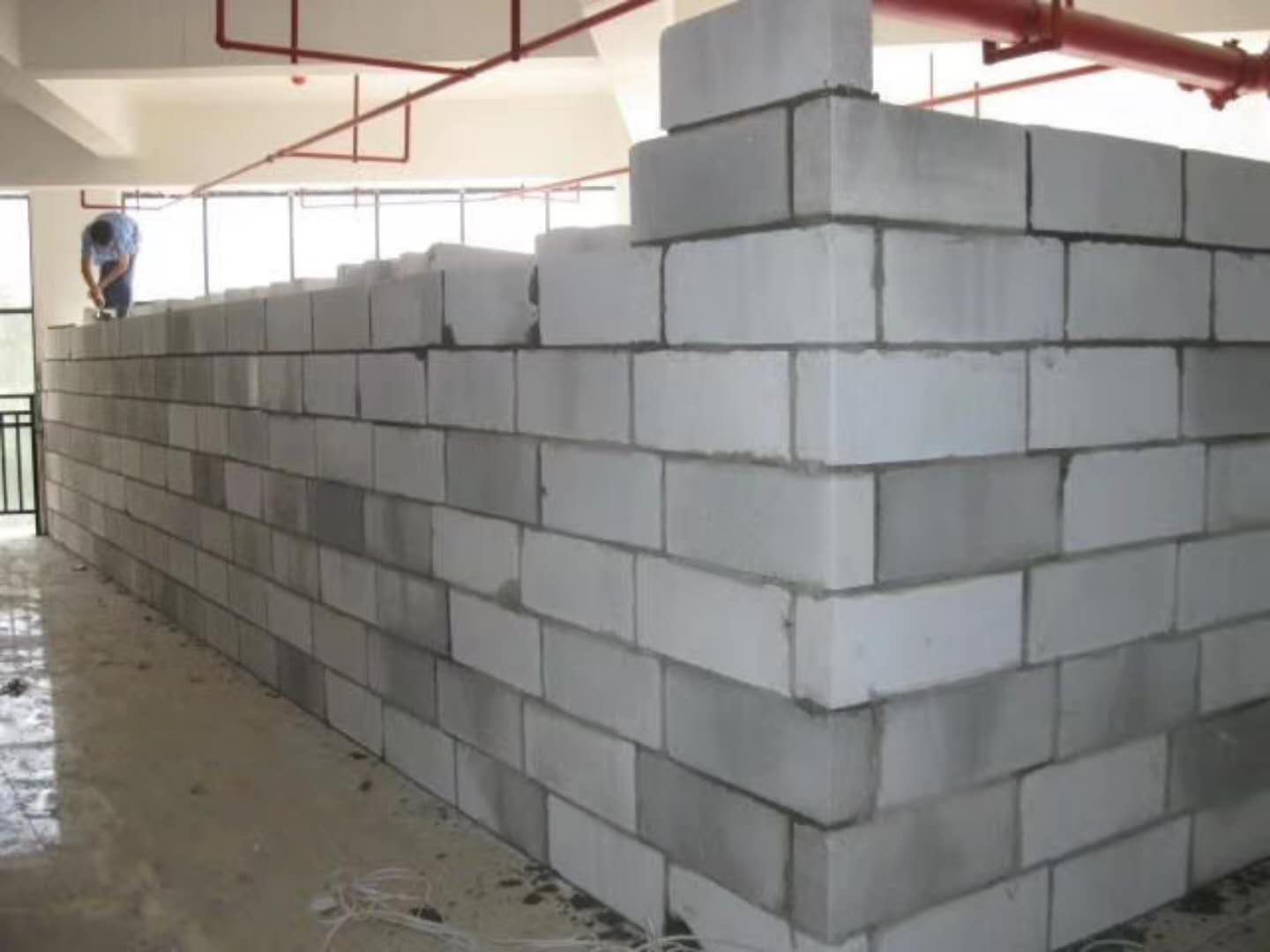 丰顺蒸压加气混凝土砌块承重墙静力和抗震性能的研究